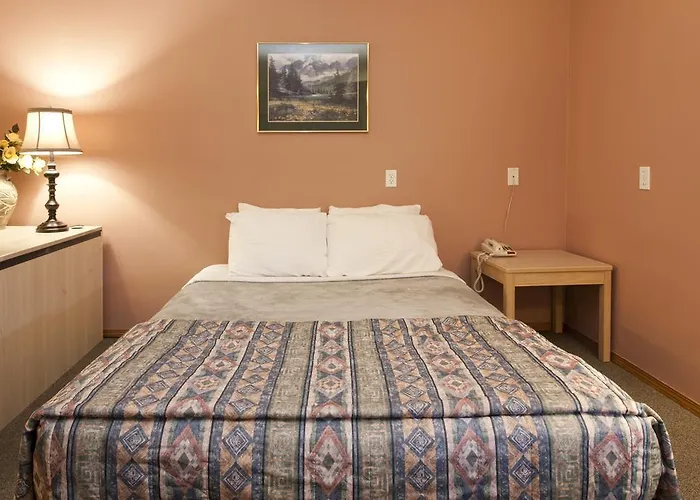 Bow River Inn